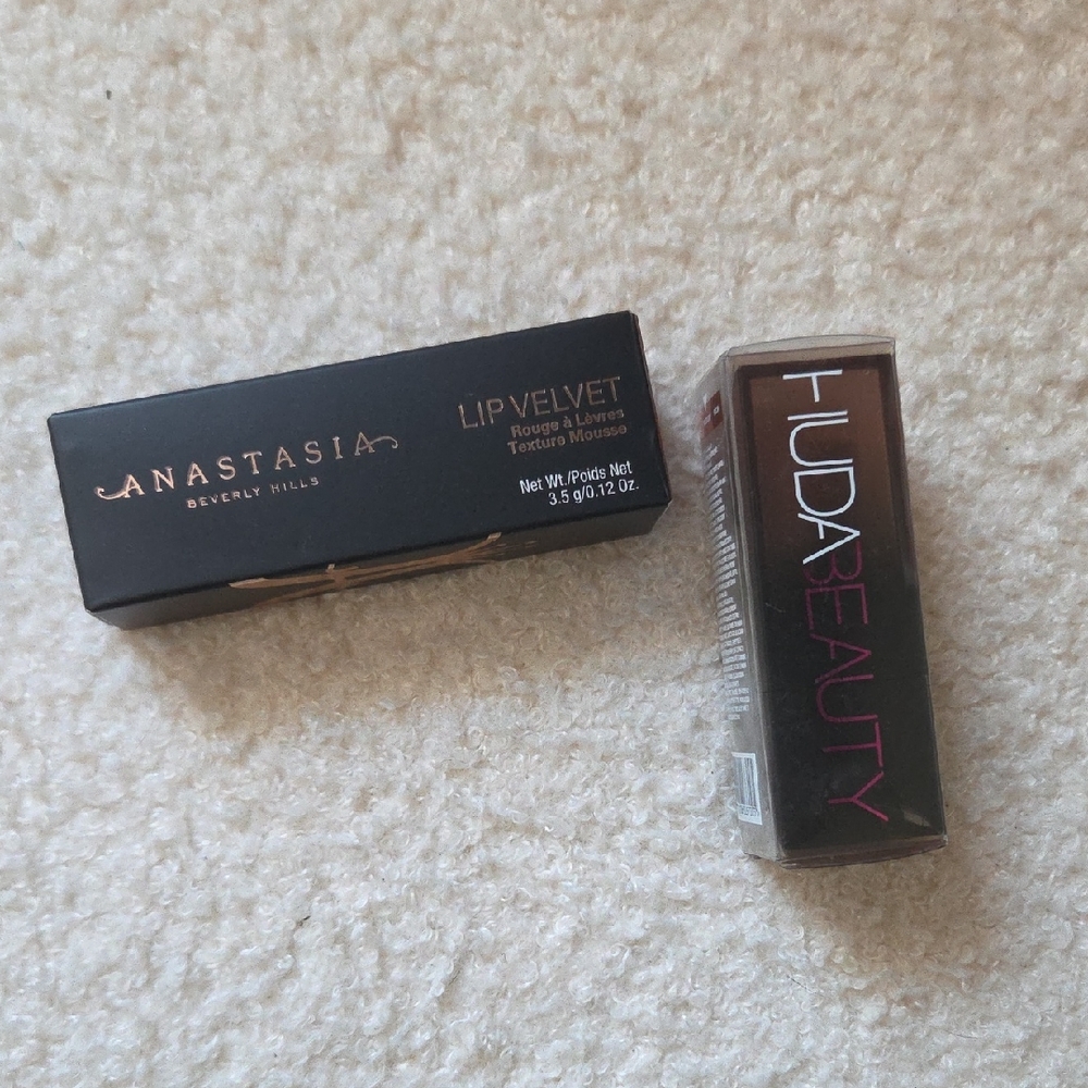 Anastasia Lip Velvet 💋 & Huda Beauty Power Bullet Duo 💄